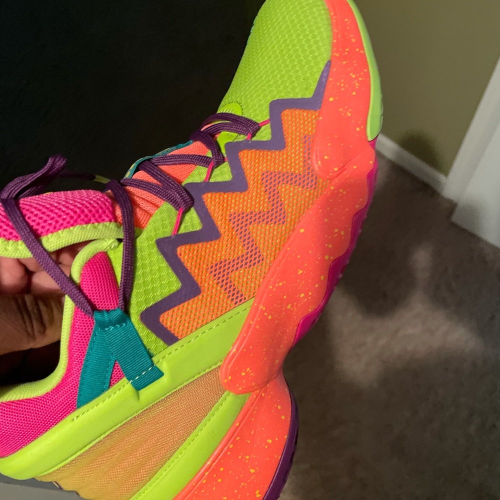 Don issue 2 size 10 1/2